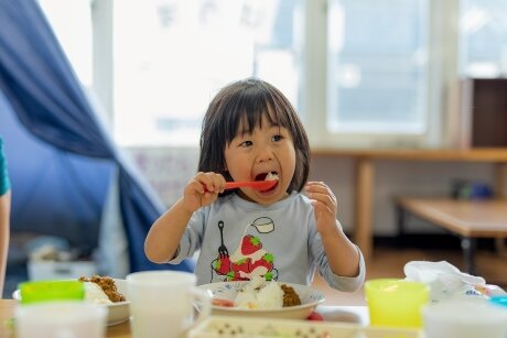 認定NPO法人 全国ことも食堂支援センター むすびえ ロゴ